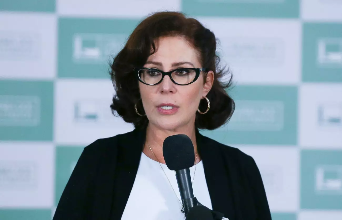 ATENÇÃO: Carla Zambelli é presa na Itália: Ministério da Justiça confirma detenção