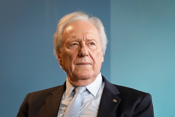 Investigação da Polícia Federal apura origem de metanol em bebidas adulteradas em São Paulo