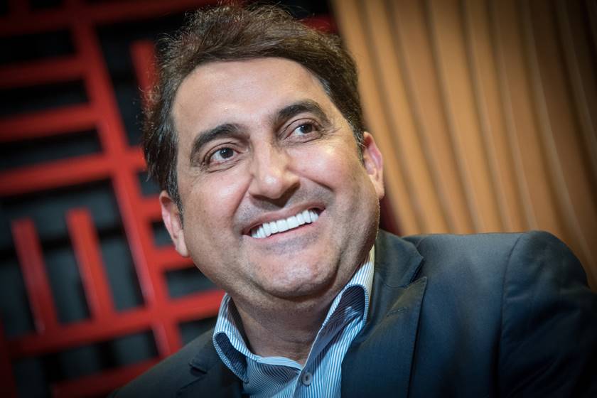 Enquanto o 'Máximo' de Rondônia se esquiva da construção do Heuro, 'Máximo' de Brasília vira referência em projetos para saúde do DF