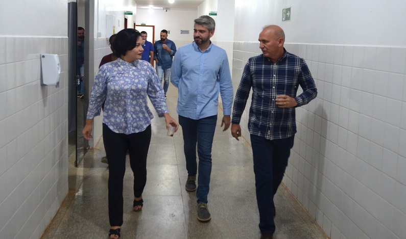 Ezequiel Neiva anuncia R$ 1,3 milhão para cirurgias ginecológicas no Hospital Regional de Vilhena