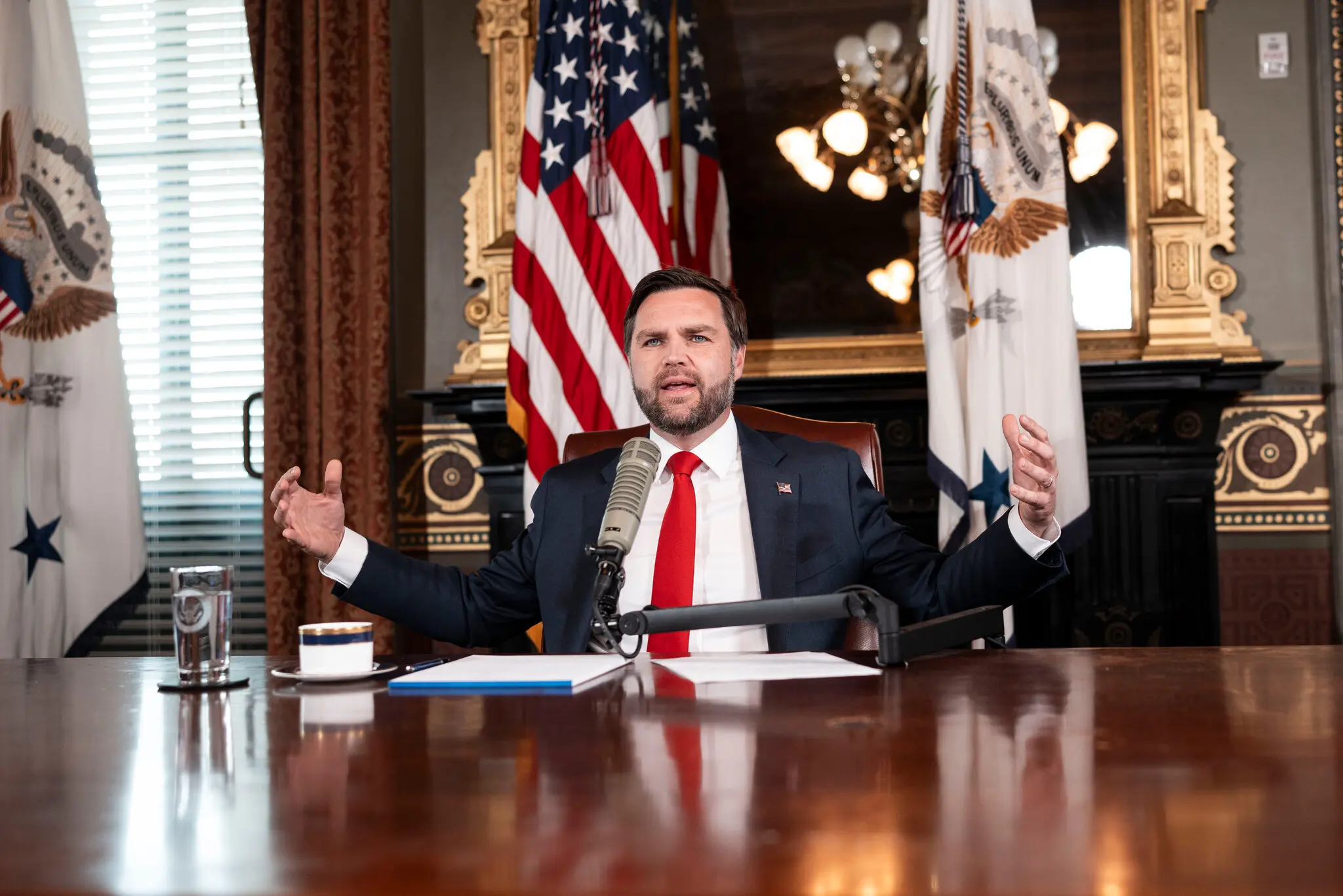 Casa Branca ameaça repressão generalizada contra grupos liberais