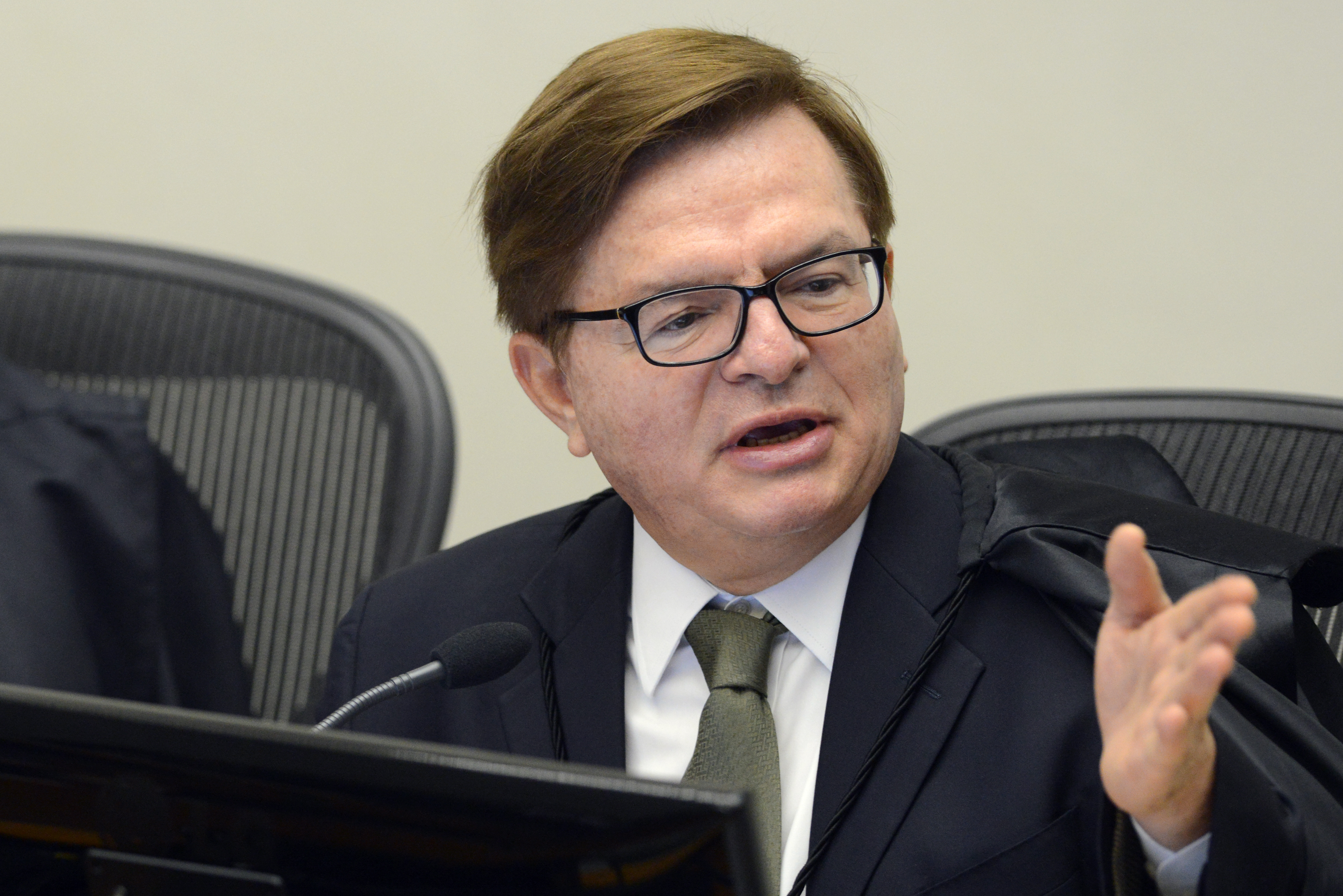 Ministro Herman Benjamin nega habeas corpus a empresário investigado por fraude de R$ 813 milhões no Pix