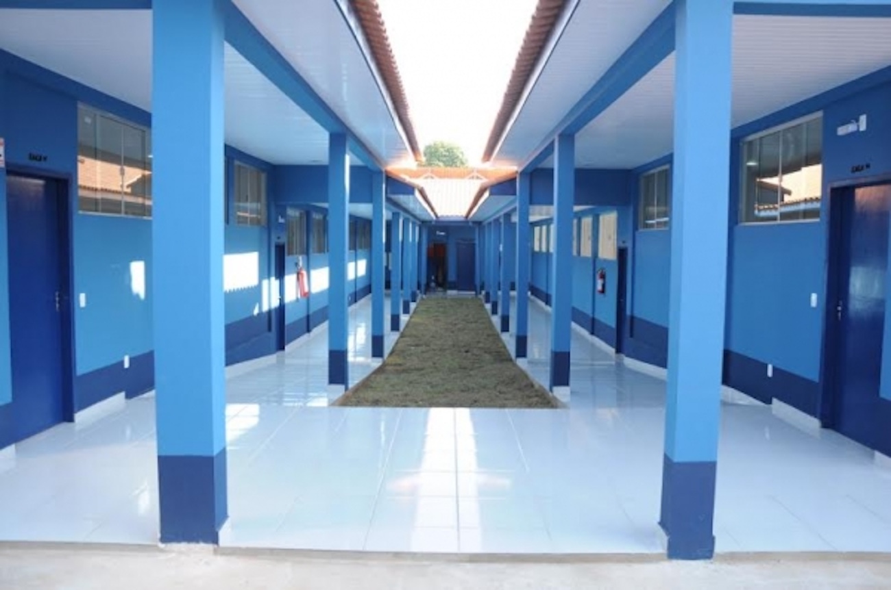 Orientadora e equipe gestora de escola em Ji-Paraná são investigadas por expor aluno autista ao sol como punição