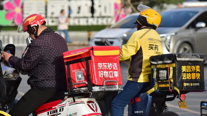 The Escalating Food Delivery War in China - by Zelin Wang