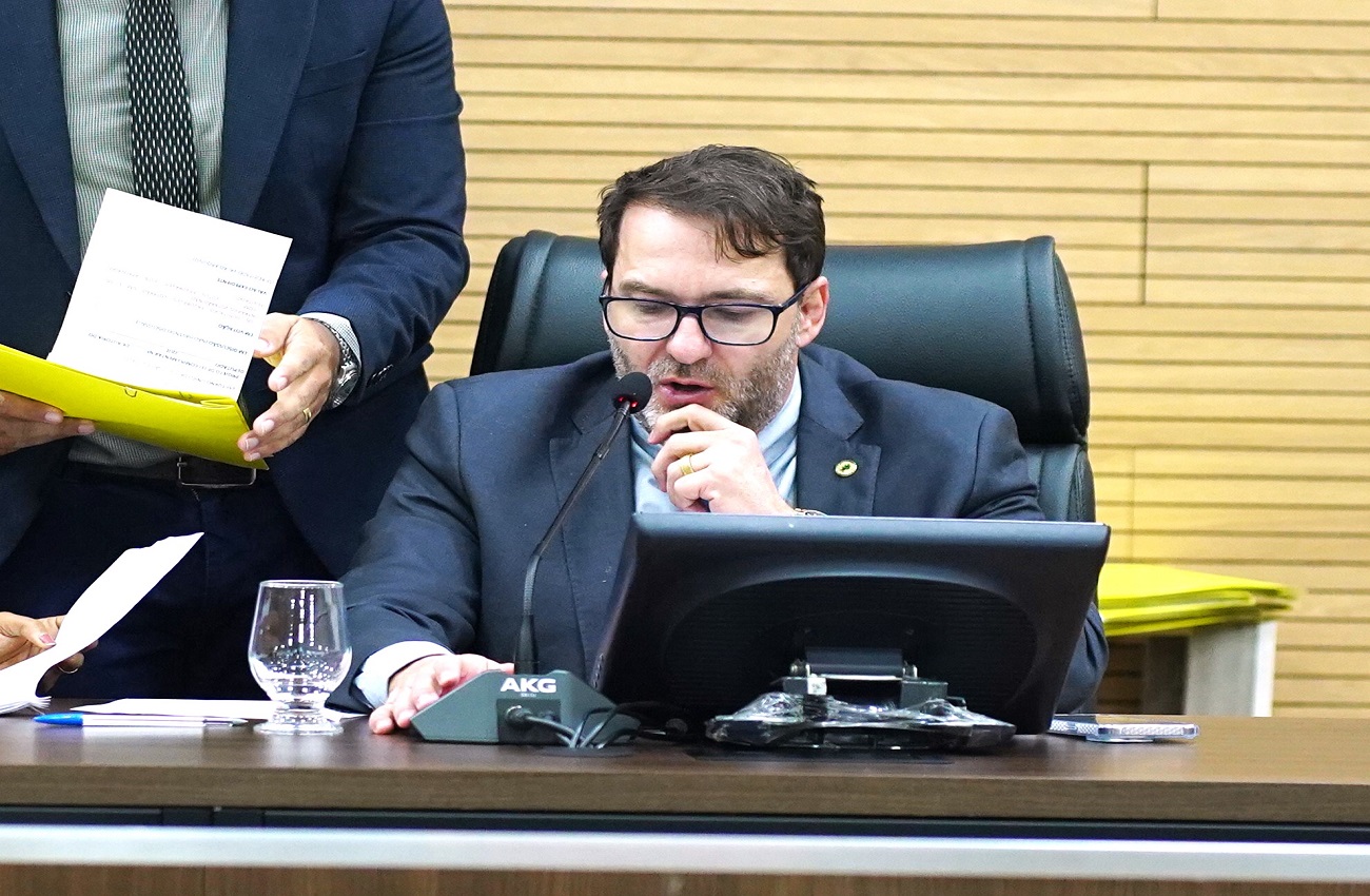 Deputado Alex Redano solicita recuperação urgente da RO-420 entre Buritis e Nova Mamoré