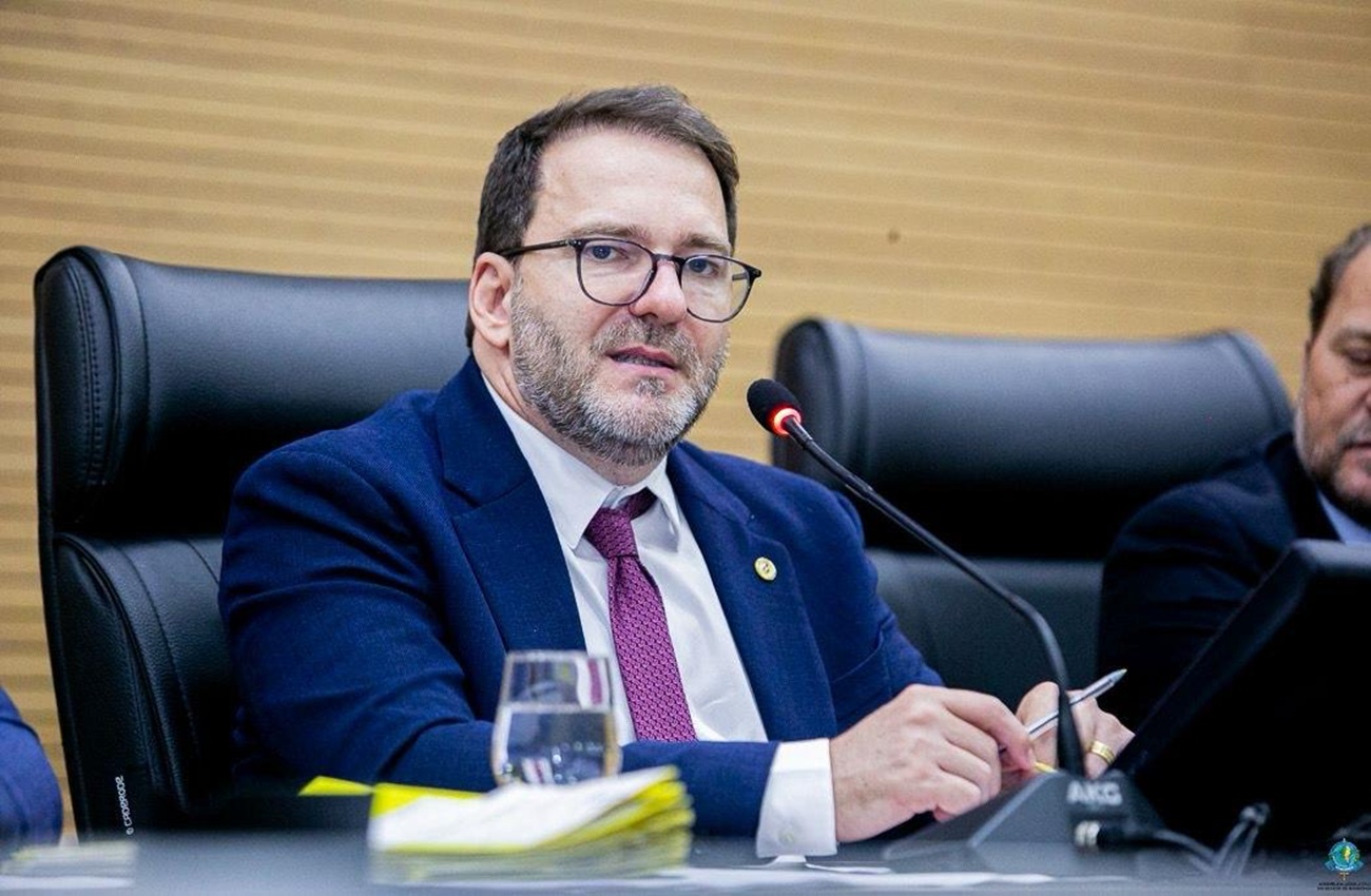 Alex Redano solicita asfaltamento urgente na RO-010 entre Novo Horizonte e Nova Brasilândia