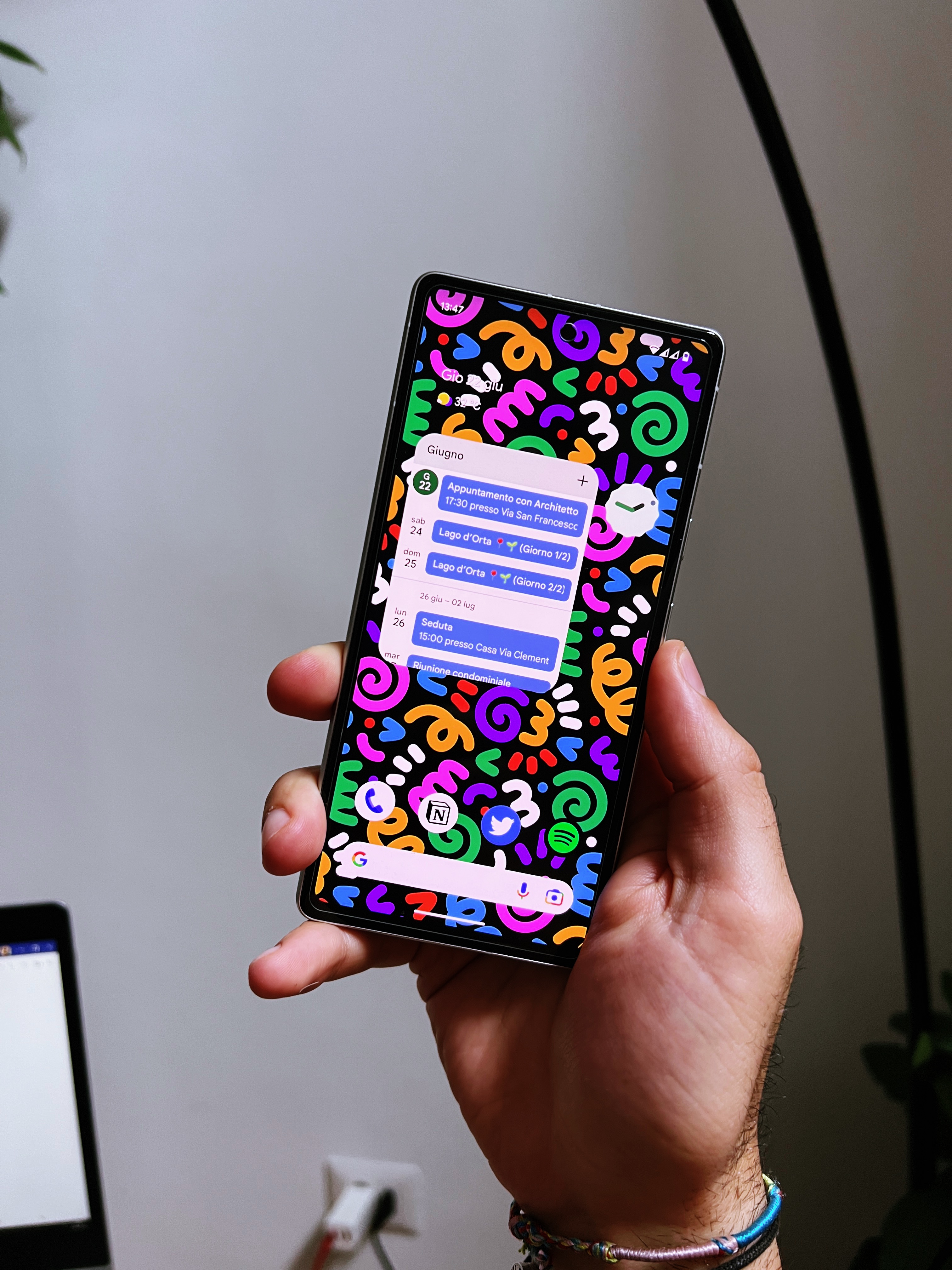 Recensione Google Pixel 7a: le due facce