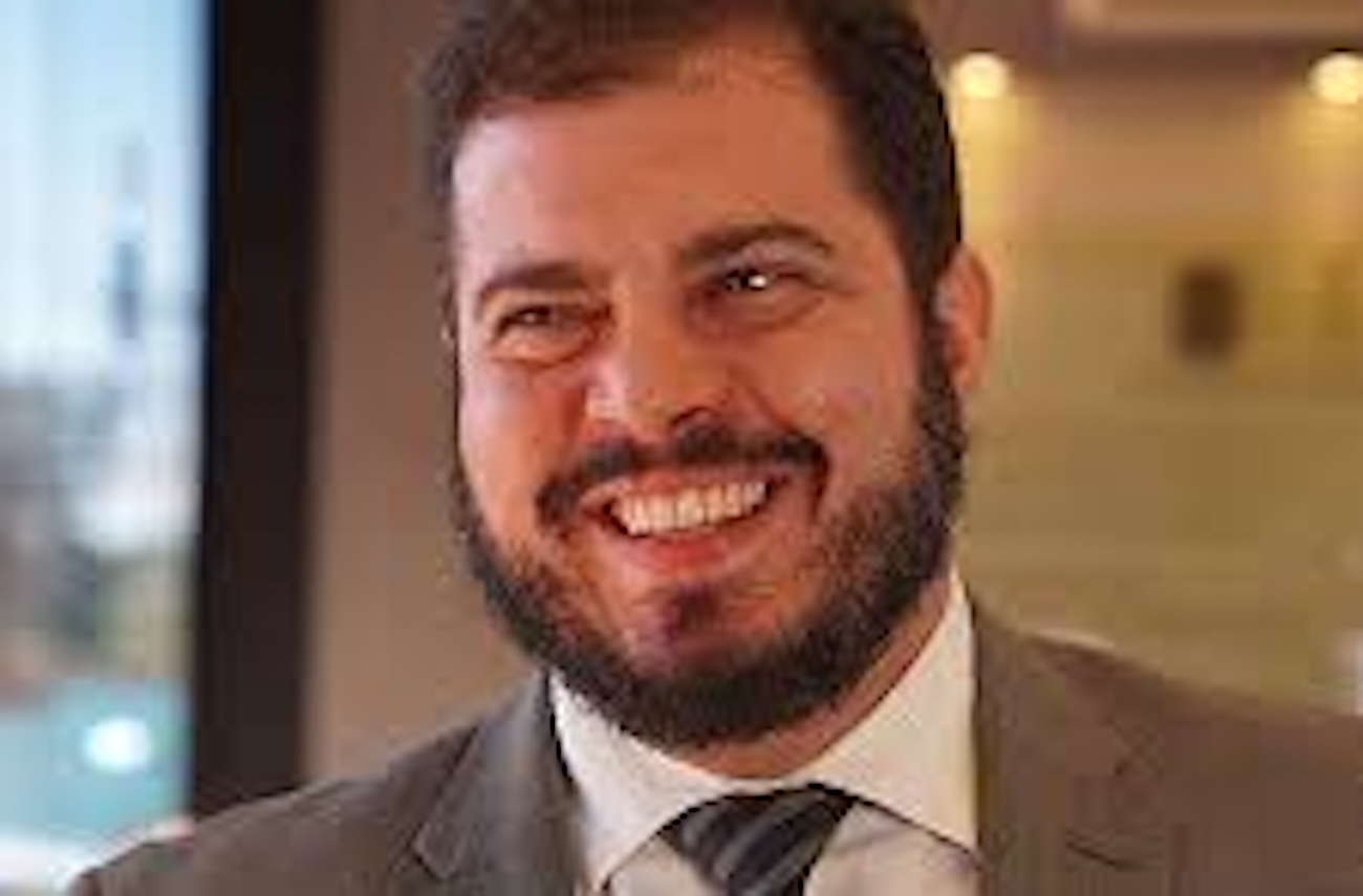 STF reavalia tributação de aposentados brasileiros residentes no exterior