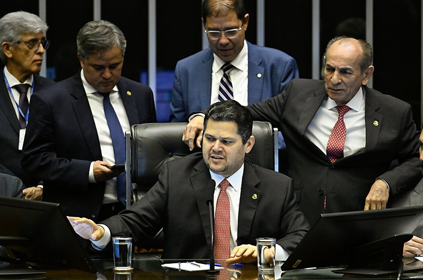 Congresso Nacional intensifica fiscalização: Investigações sobre fraudes no INSS e crime organizado ganham força