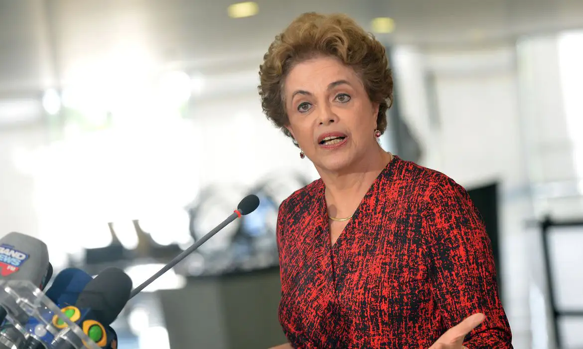 Dilma Rousseff destaca sustentabilidade e multilateralismo nos 10 anos do banco do BRICS