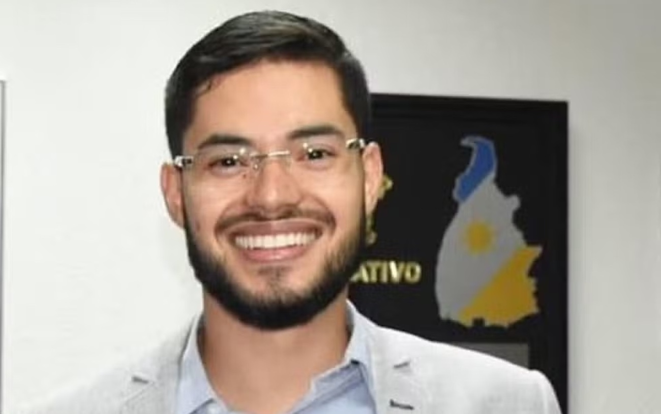 Pai de advogado é detido após arremessar mochila com R$ 22 mil em operação da PF que apura venda de sentenças do STJ