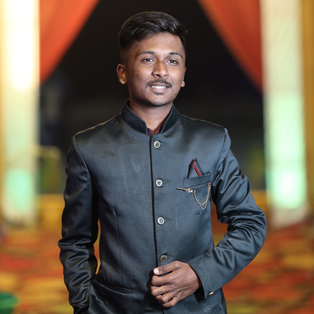 Substack profile picture for @kartik07