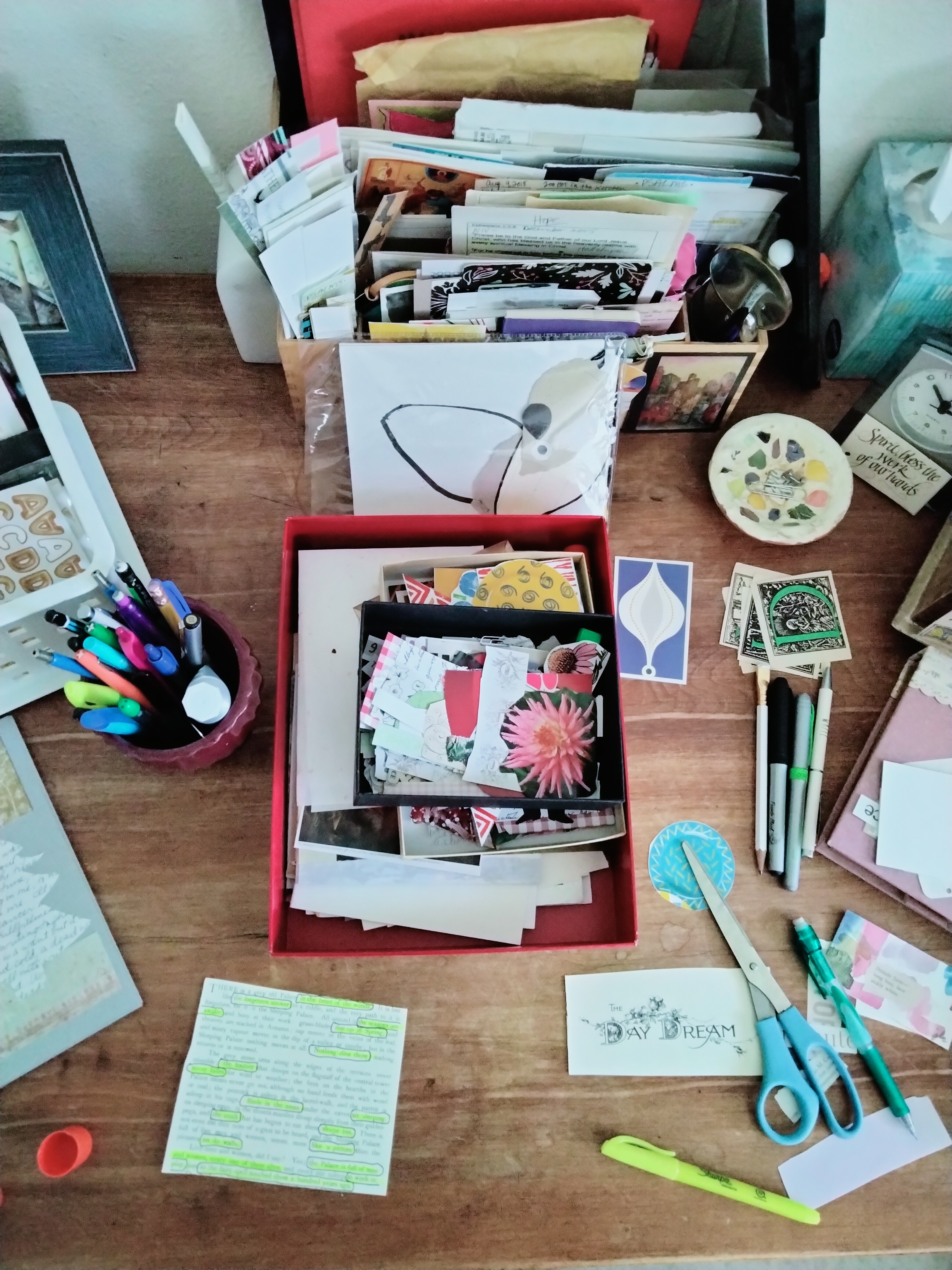 Art journaling materials