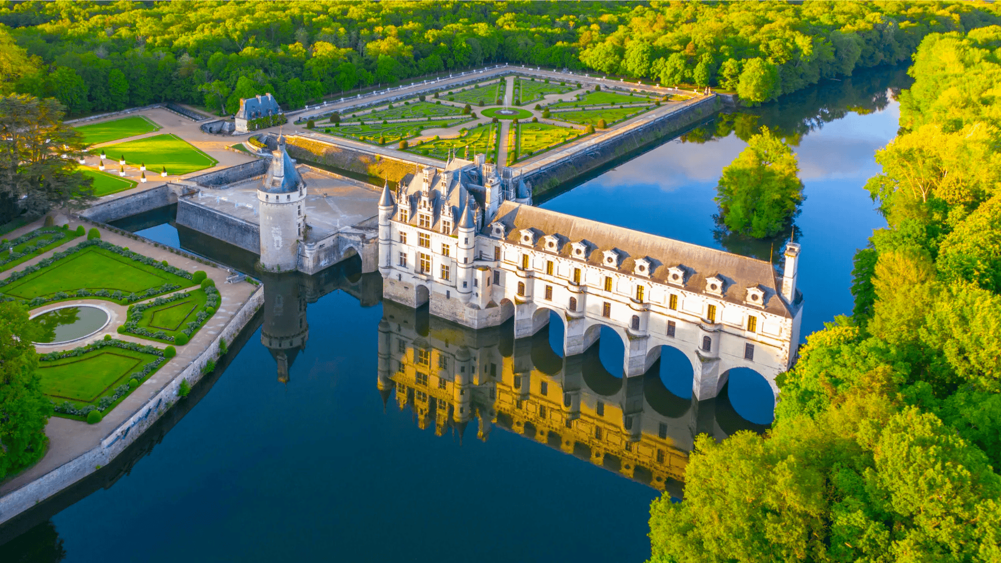 Les 11 plus beaux châteaux de la Loire à visiter