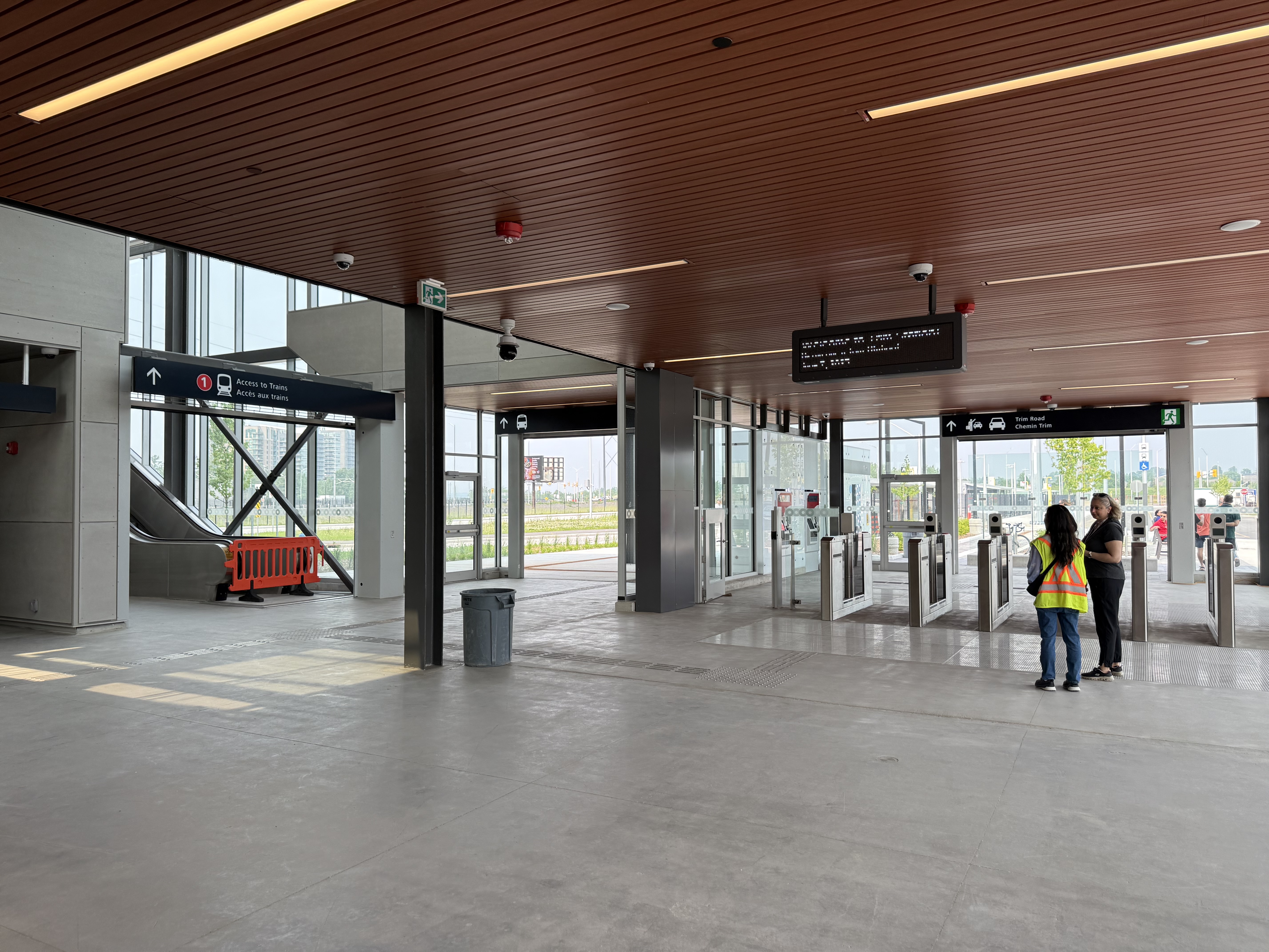 Trim Station - Concourse View