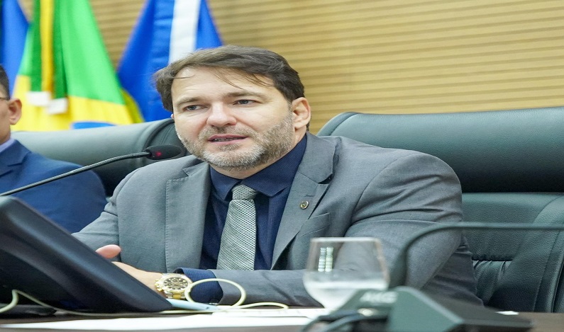 Alex Redano cobra recuperação urgente da RO-475 entre Vale do Paraíso e Rondominas