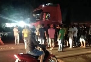 Caminhoneiro que atropelou bolsonaristas em bloqueio na BR 364 em RO é condenado por tentativa de homicídio duplamente qualificada