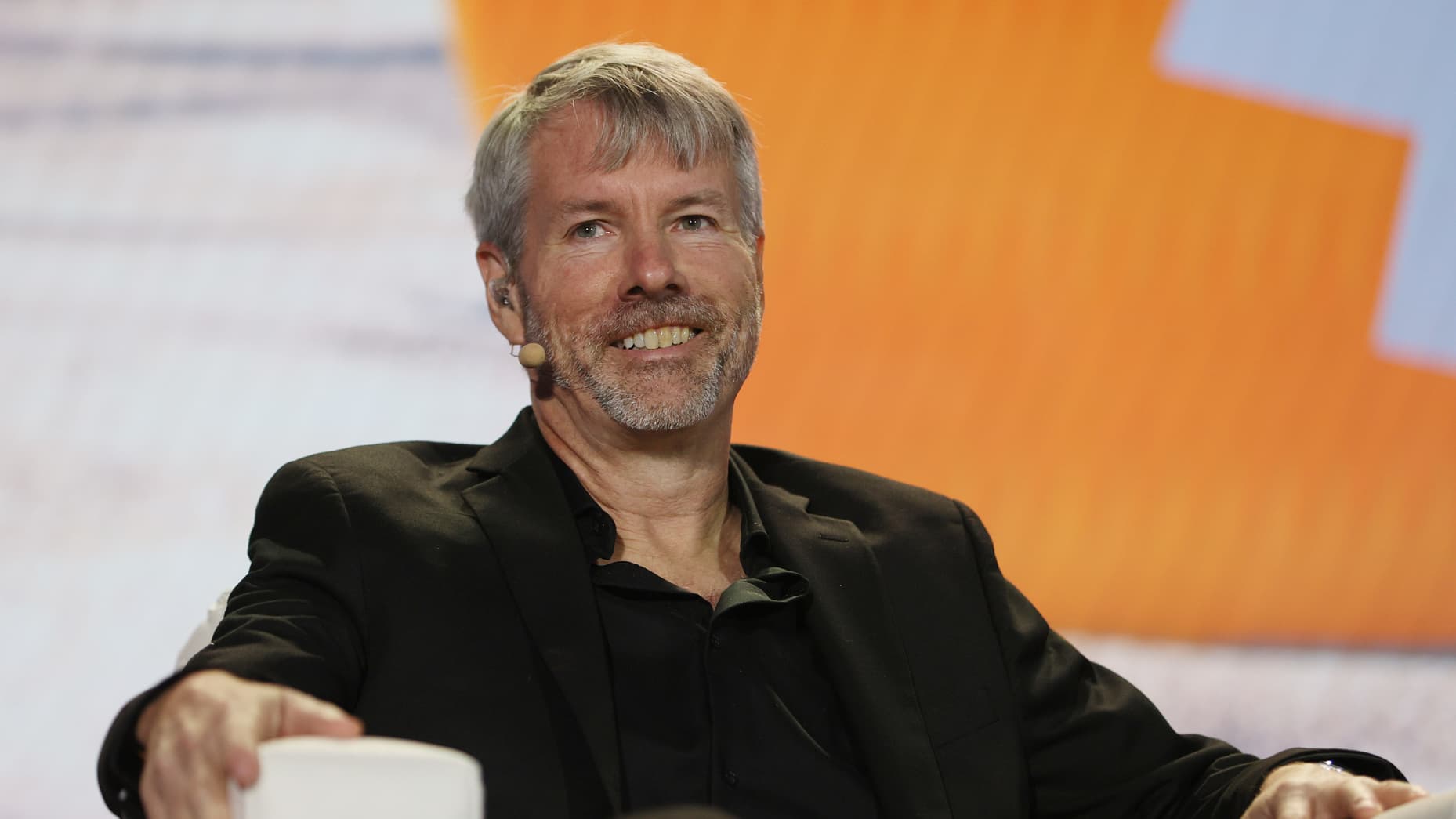 From Dot-Com Crash to Bitcoin Kingpin : Story of Michael Saylor