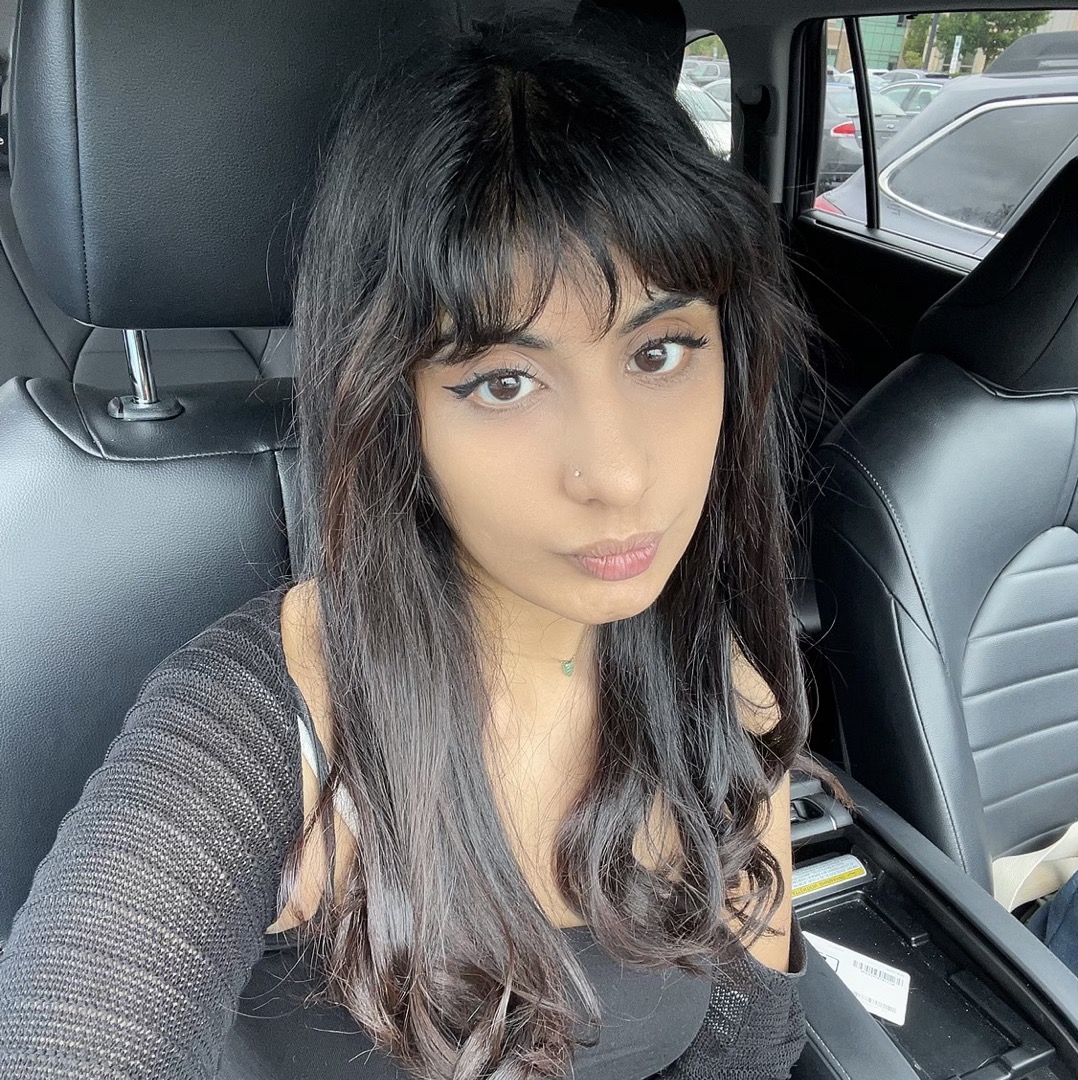 Effy Stonem | Life of an Introvert, image size:1078x1080