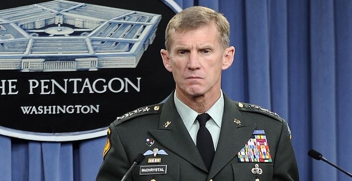 A person in military uniform

AI-generated content may be incorrect.