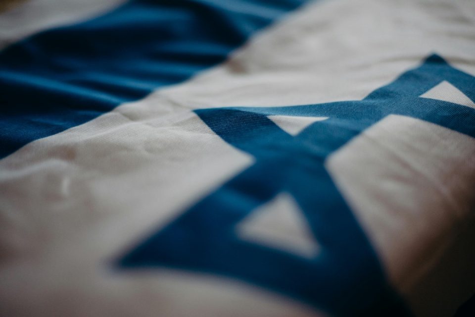 No, Christians shouldn’t give unconditional support to Israel 