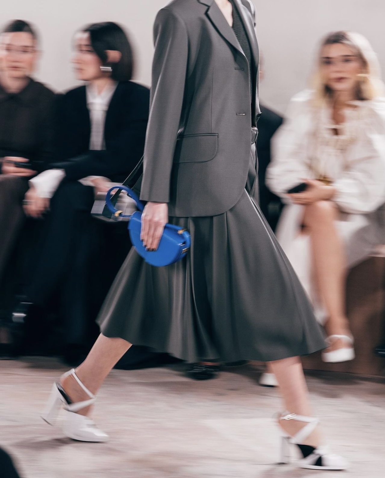 MIDI SKIRTS - by Monica Ainley DLV - Mon Review