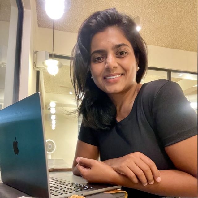 Priya Roy photo