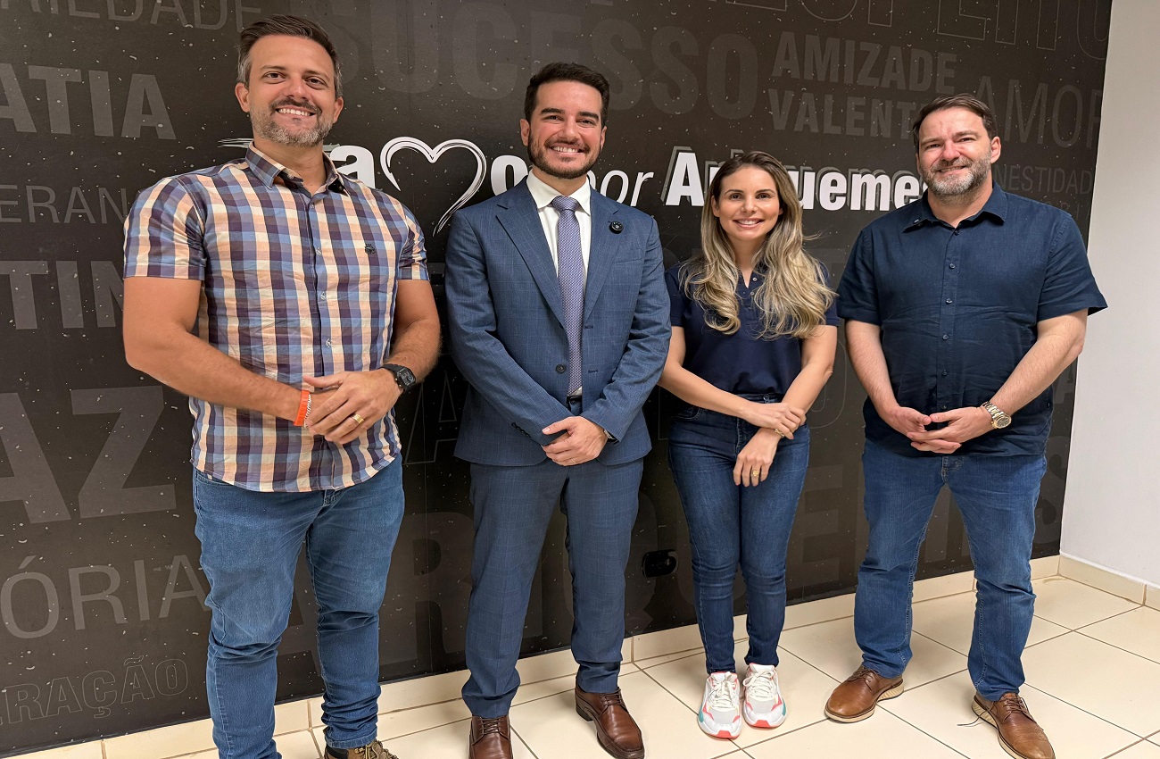 Emenda conjunta dos deputados Alex Redano e Lucas Torres garante transporte público gratuito em Ariquemes