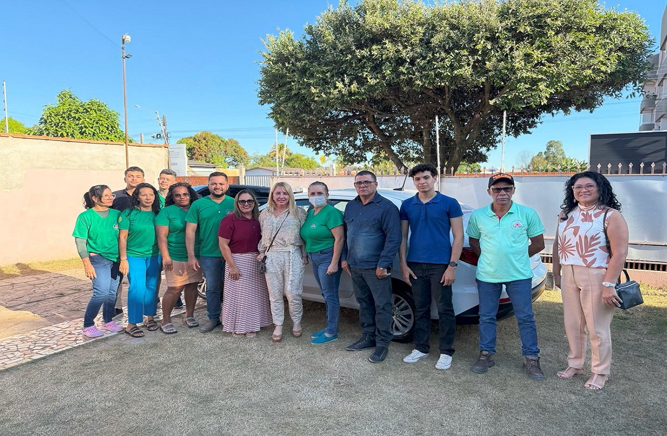 Ieda Chaves destina carro à Casa de Apoio Amor e Vida e fortalece o apoio a pacientes em Vilhena