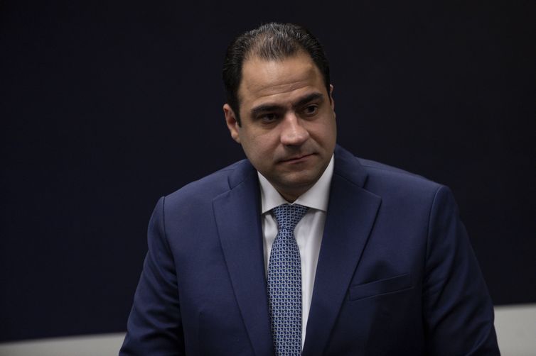 Com sete anos de tramitação, inquérito das Fake News no STF recebe pressão da OAB por encerramento imediato