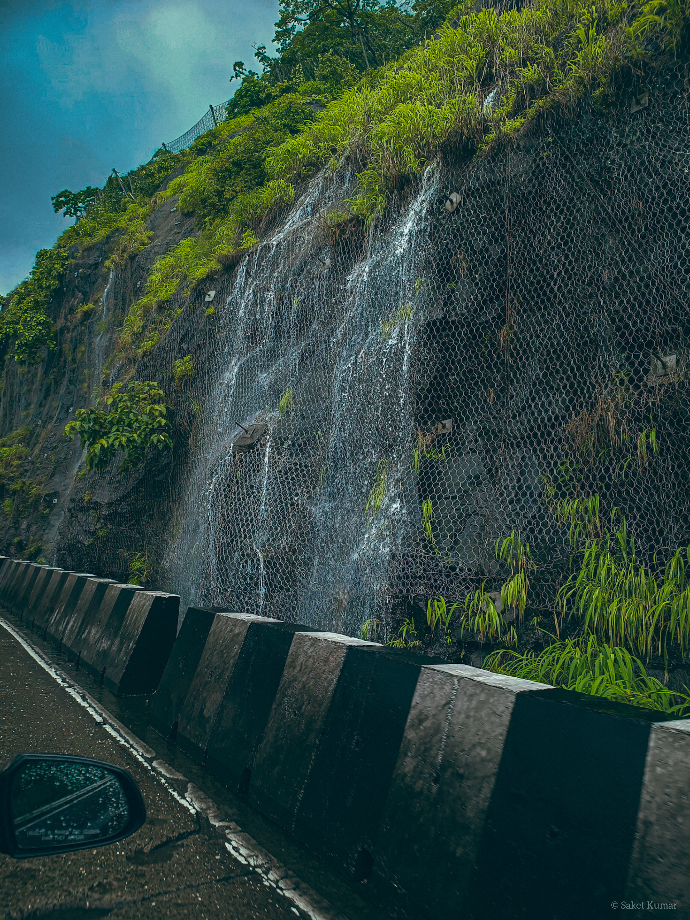 Lonavala mist captured by Saket Kumar