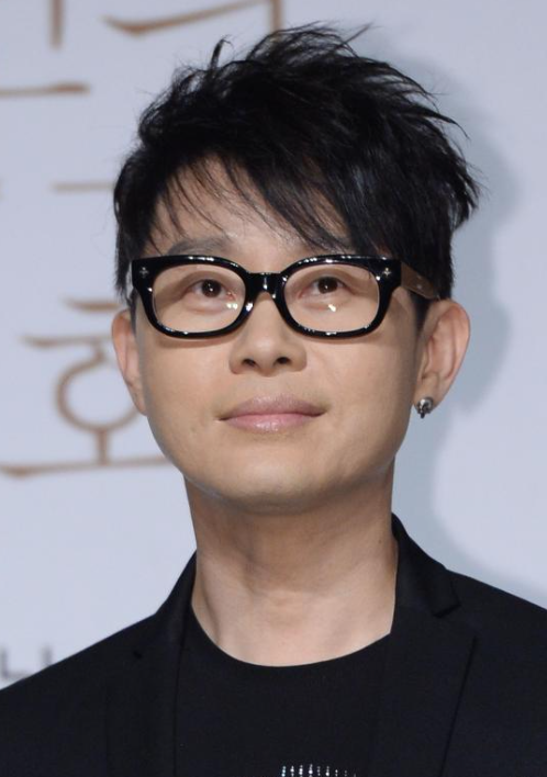 Why Koreans Asians Look Younger By La Seoulite