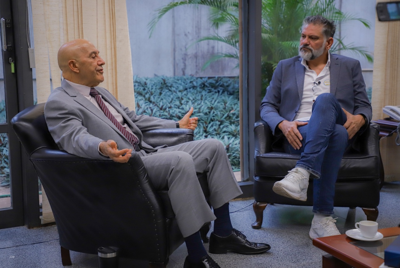 ASSISTA NA ÍNTEGRA - Entrevista com senador Confúcio Moura - 'propostas sobre limites de mandatos para ministros estão bem avançadas no Congresso'