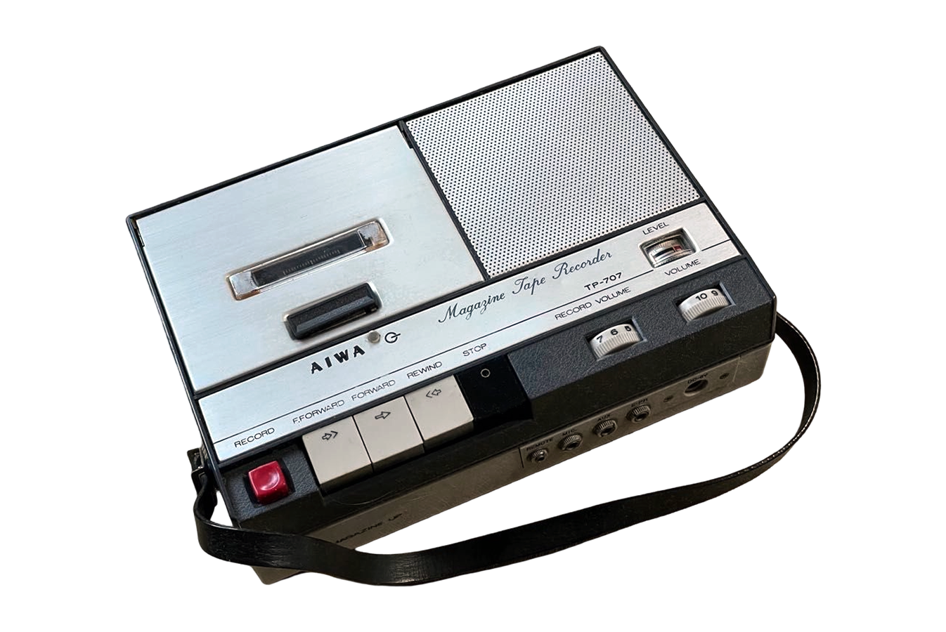 3点 AIWA SONY CASSETTE RECORDER PLAYER 3点 AIWA SONY CASSETTE RECORDER PLAYER How Aiwa Built Japan's