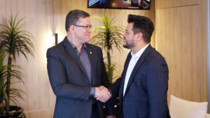 Marcelo Cruz e deputados garantem apoio a novo PGE e encerram crise governista