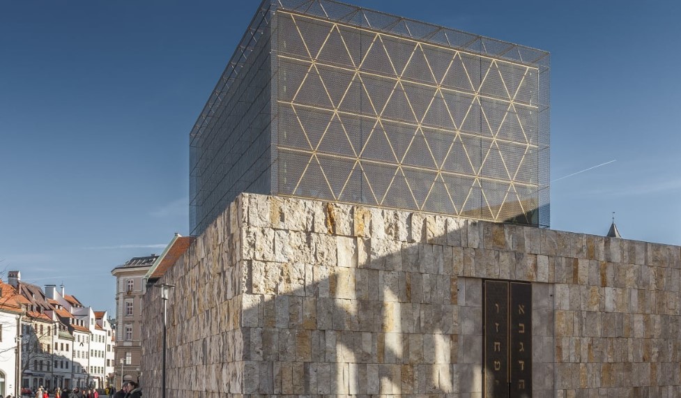 Hoax Alert: Mailed Munitions in Munich (2026)