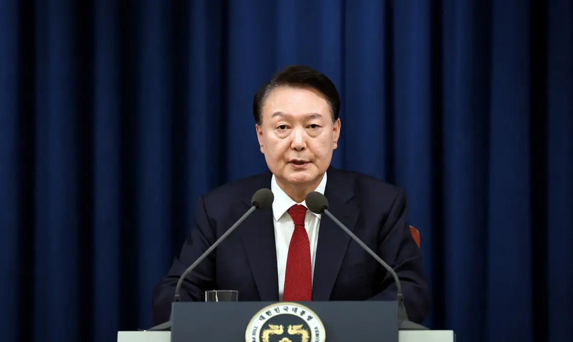 Crise Política na Coreia do Sul: Presidente enfrenta impeachment após Decreto de Lei Marcial