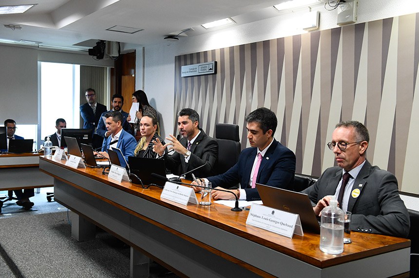 Concessão da BR-364 em Rondônia gera polêmica entre Senadores na audiência pública