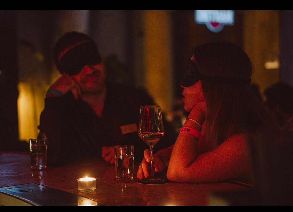 Blindfolded speed dating coming to Cork city | Cork Beo