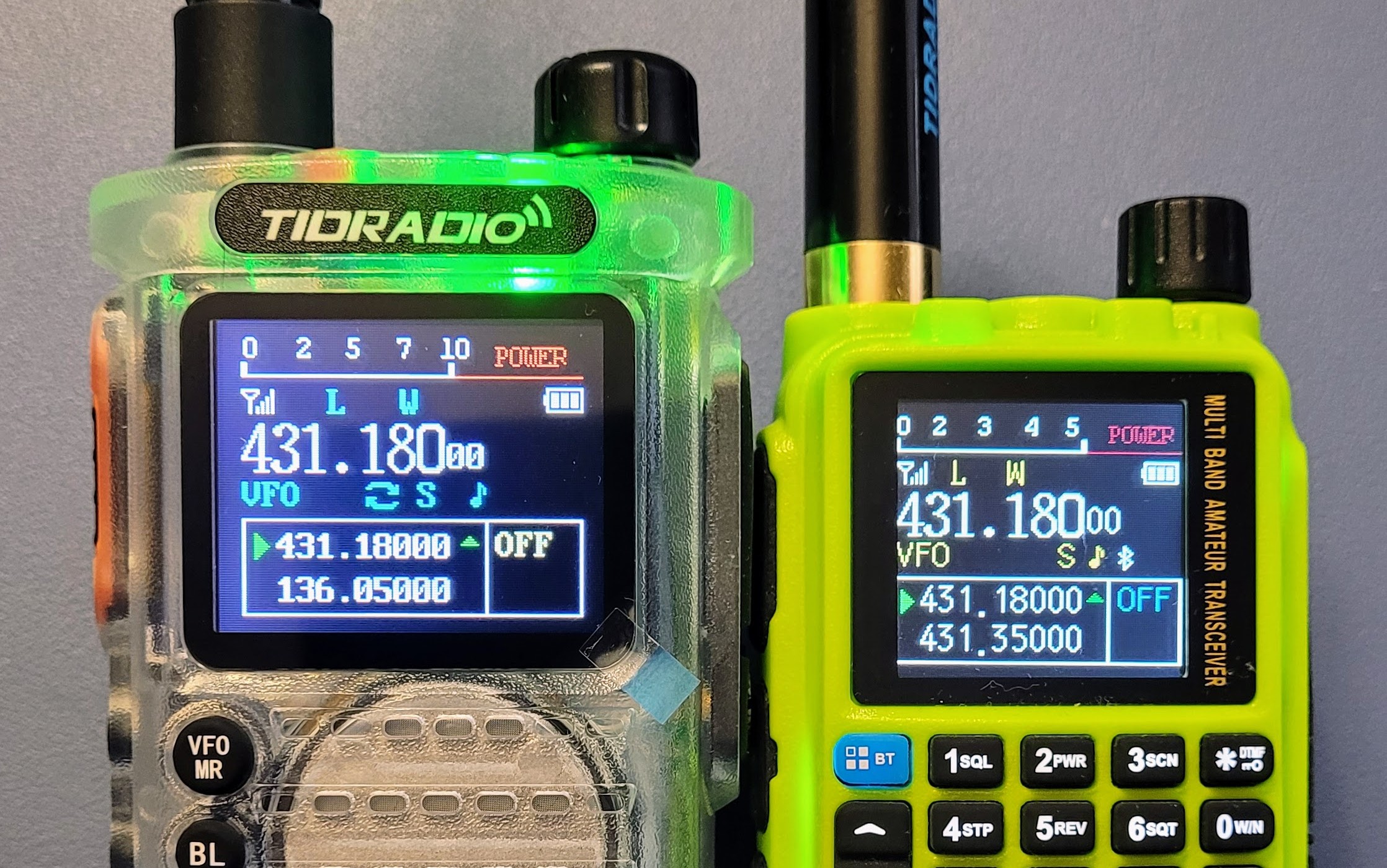 TIDRADIO TD-H8 (left) and TD-H3 (right)