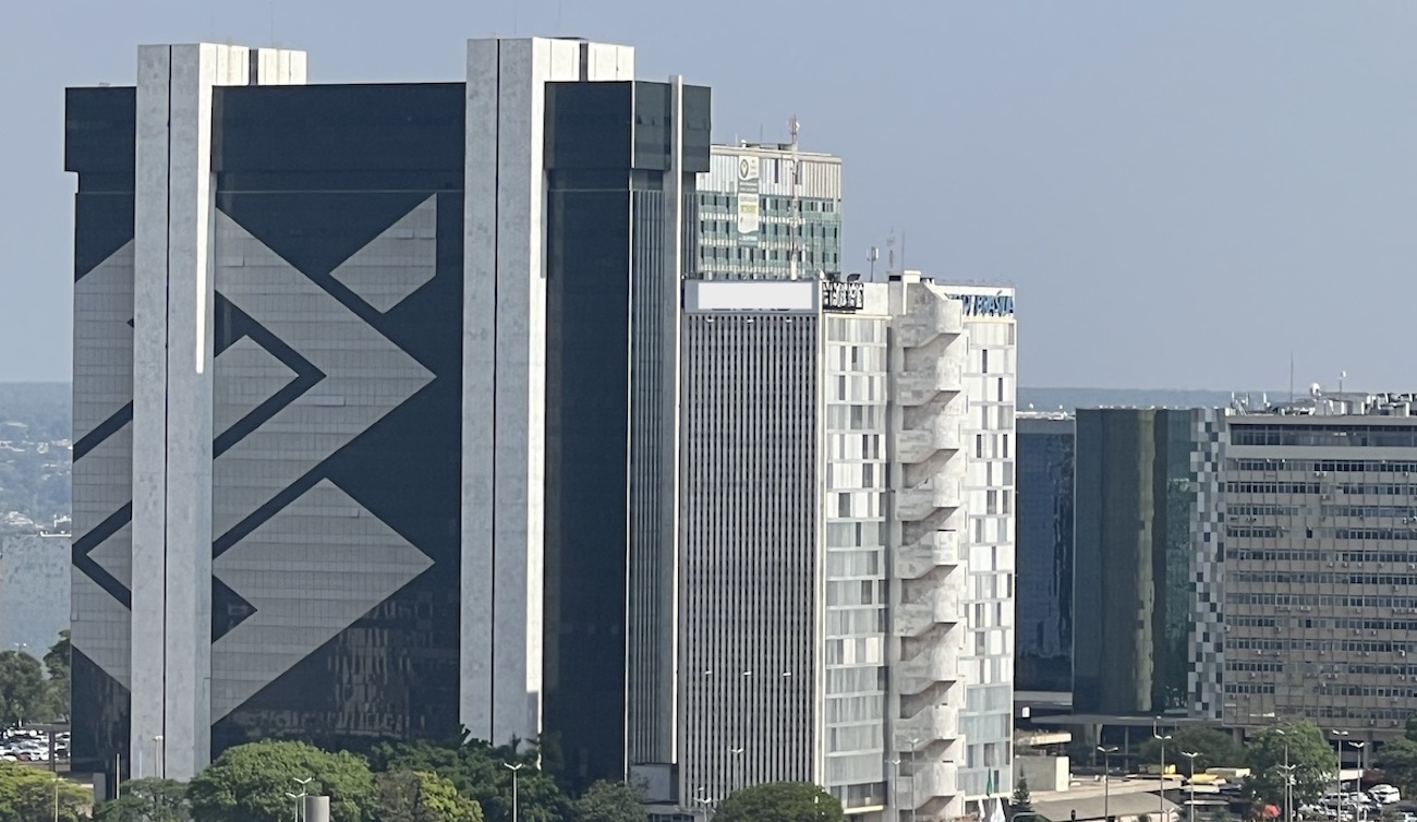 Banco do Brasil reage a ataques bolsonaristas com ações judiciais