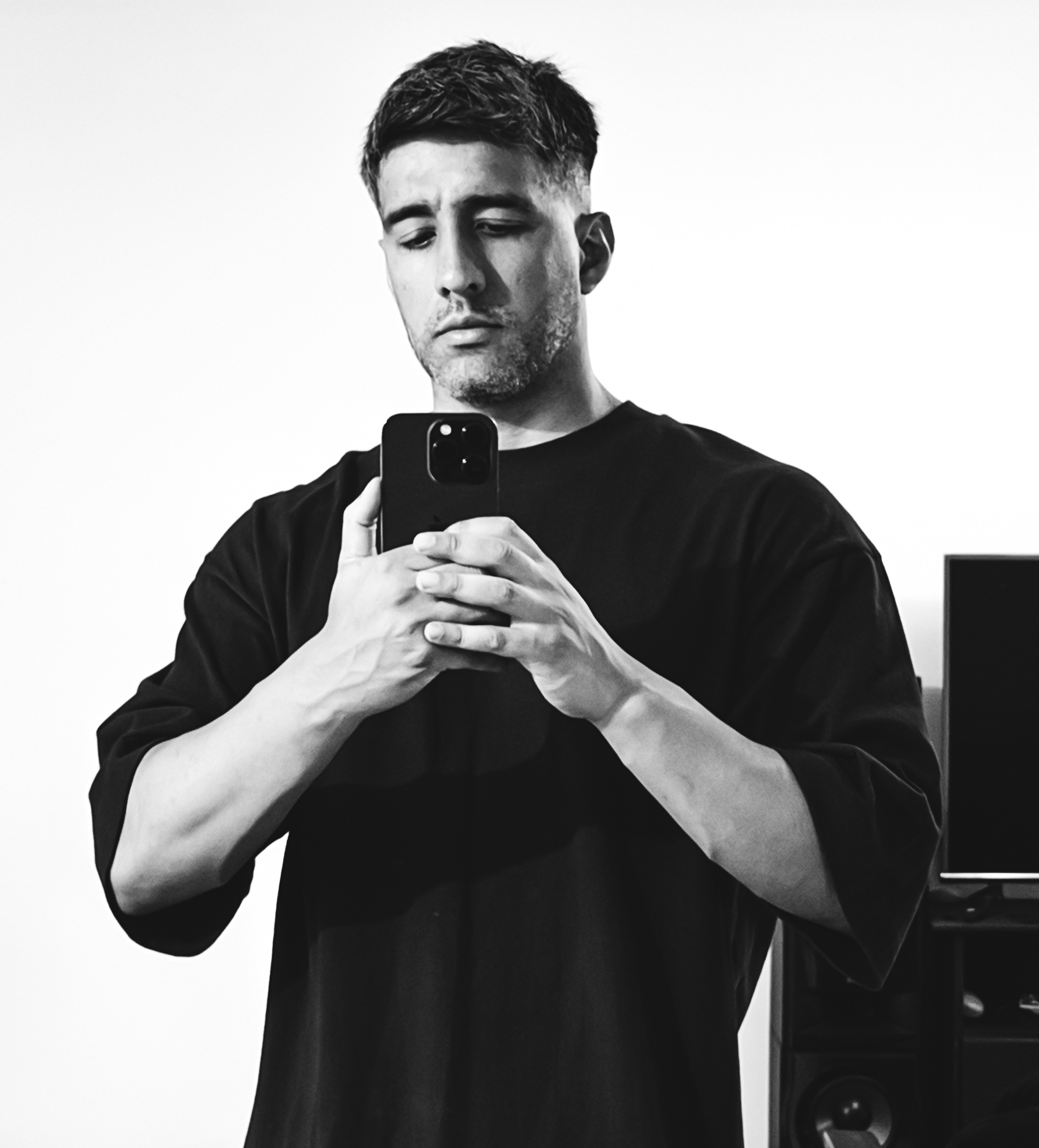 Substack profile picture for @rzapata