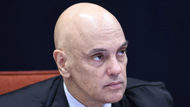 Moraes em voos de aeronaves do Banco Master: o que dizem os registros de aviação