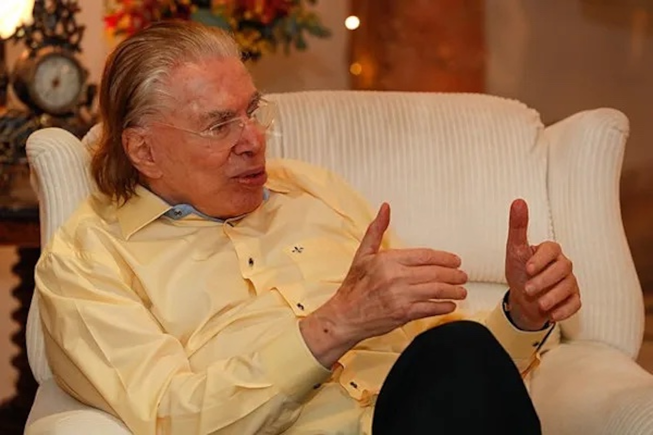 Silvio Santos volta a ser internado no hospital Albert Einstein, em SP