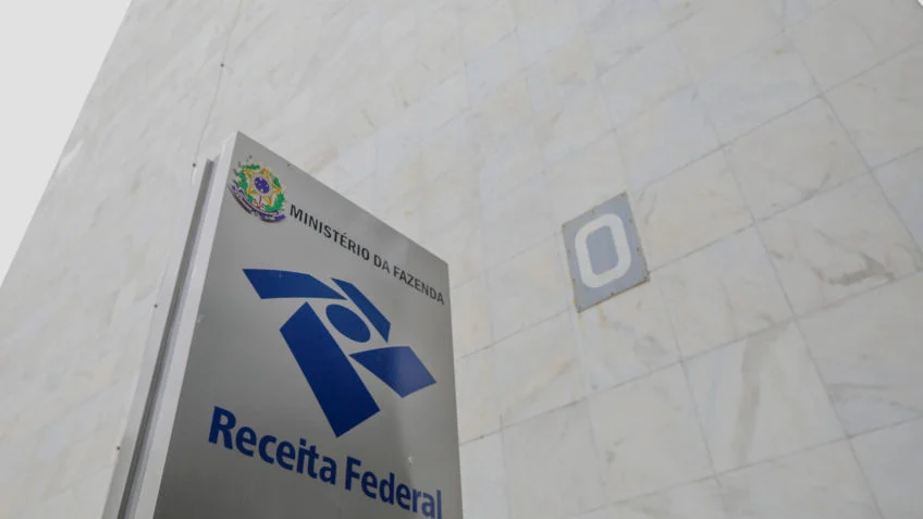 FPRICI cobra ação do Senado para conter crise provocada pela greve da Receita Federal
