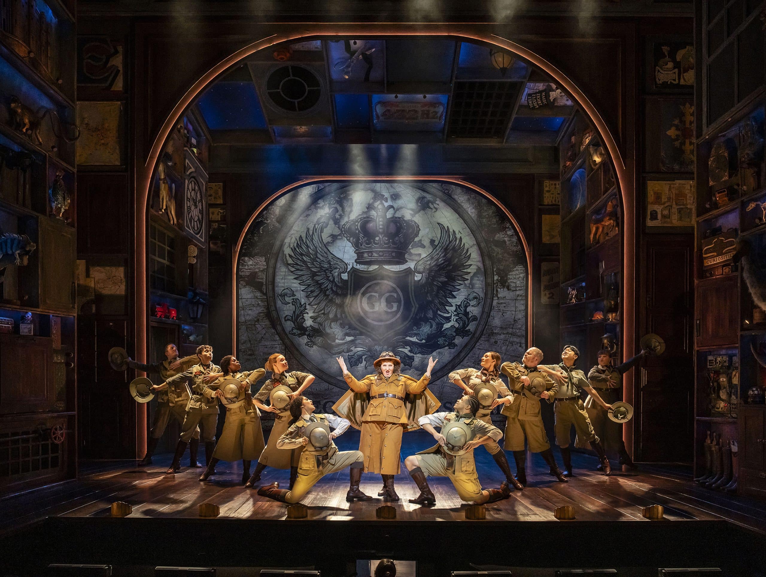 https://paddingtonthemusical.com/content/uploads/2025/11/PADsu2025JP09386-scaled.jpg