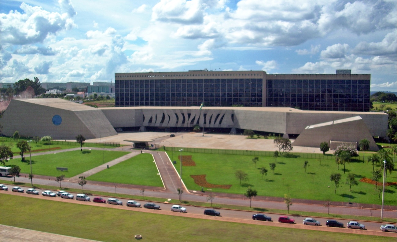 PF amplia suspeitas em esquema de vazamento de decisões no STJ: Relatório revela padrões criminosos