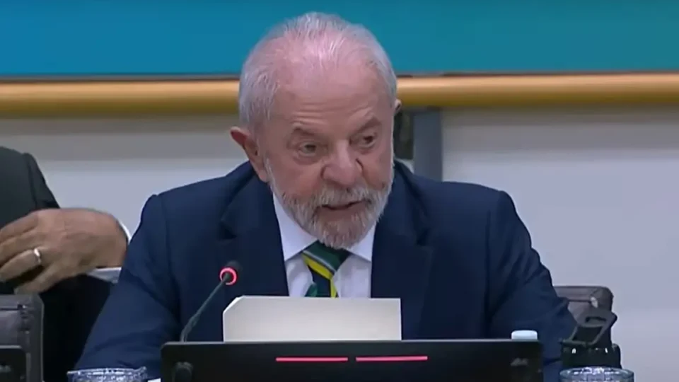 Lula sanciona mudanças na Lei da Ficha Limpa, mas veta trecho sobre inelegibilidade