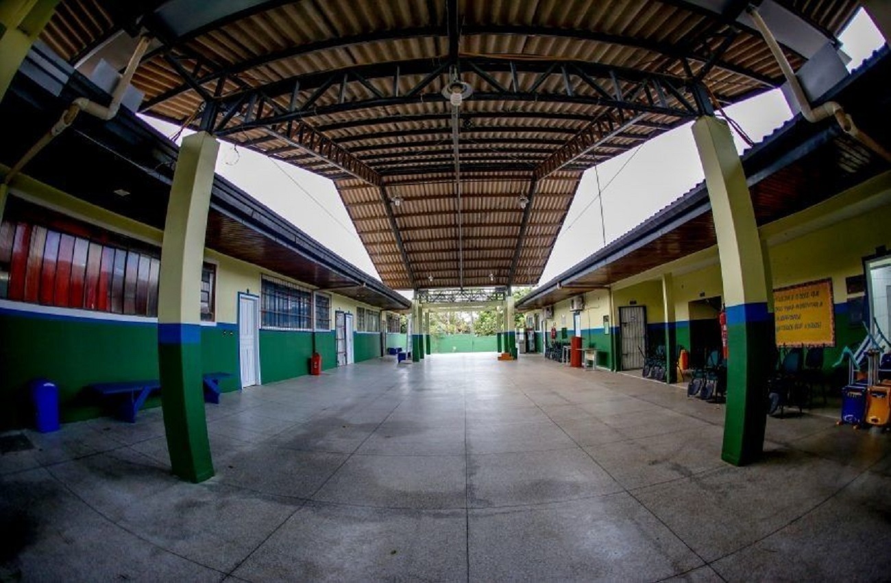 Deputado Alan Queiroz solicita reforma e ampliação da Escola José Rosales dos Santos, em Rolim de Moura