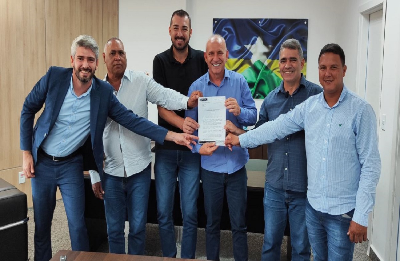 Ezequiel Neiva reforça compromisso com Cerejeiras e investe R$ 1 milhão na saúde